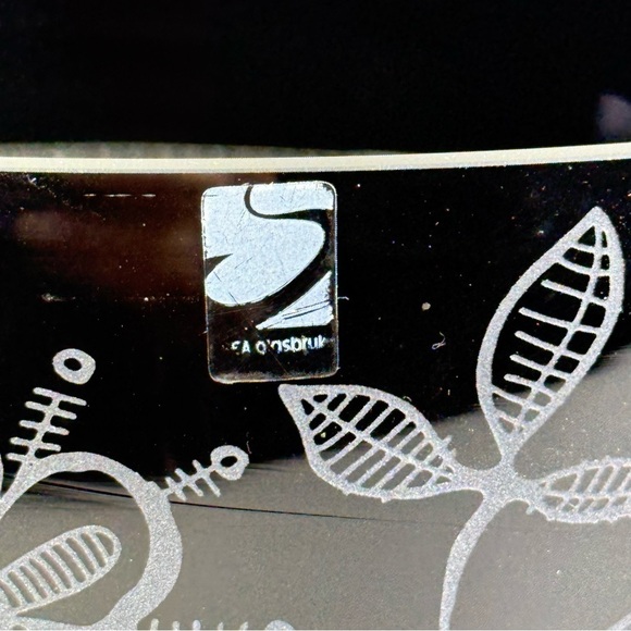 Vintage C A Q’s Bruk Etched Black Glass Bowl - Picture 9 of 10